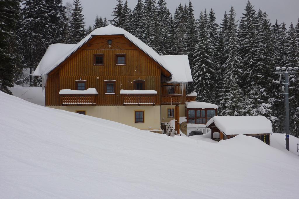Penzion Melkus Pec pod Snezkou Exterior photo